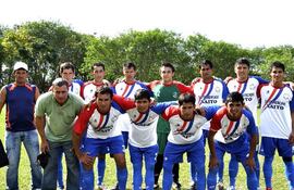 plantel-del-club-mariscal-lopez-ultimo-campeon-del-torneo-de-la-liga-curuguatena-de-futbol--194420000000-1087958.jpg