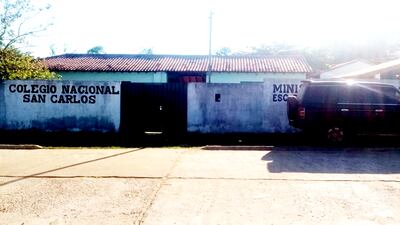 Sede del Colegio Nacional San Carlos en el que hoy se realizarán las elecciones municipales de San Carlos del Apa, Concepción.