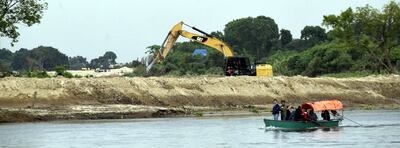 Se reanudaron las obras de refulado en la isla San Francisco, en la ciudad de Limpio.