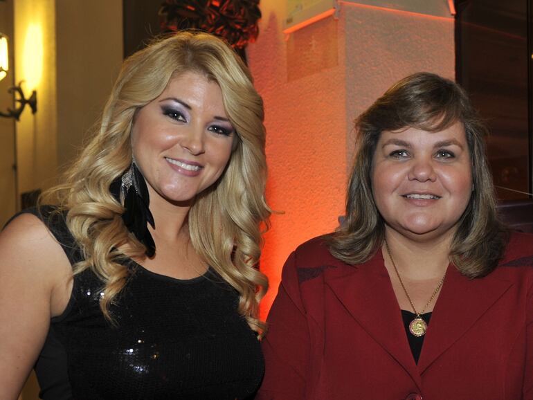 Cynthia Tarragó y Lilian Samaniego