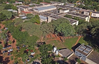Vista aérea del predio del Hospital Nacional de Itauguá.