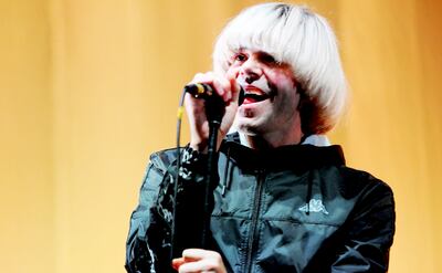 Tim Burgess es el cantante de la banda inglesa The Charlatans. El artista impulsó “escuchas” de discos a través de internet.