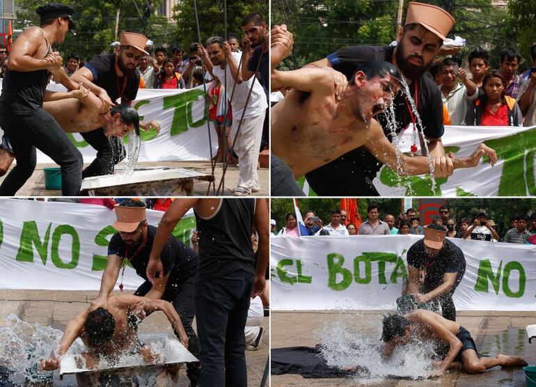 Teatralización de las sesiones de tortura conocida como "la pileta". Fotos: Marta Escurra, ABC Color.