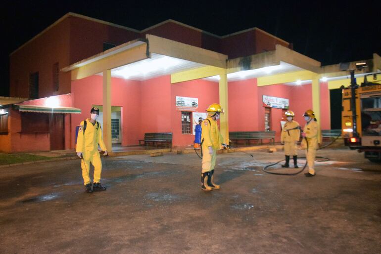 Preparan terminal de ómnibus para volver abrir para el transporte público