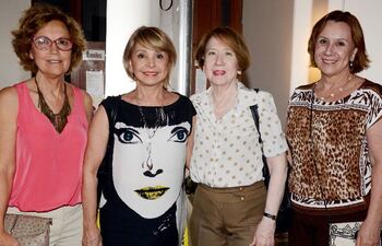 monica-gonzalez-ana-maria-imizcoz-graciela-rivarola-y-greta-gustafson--212413000000-1129543.jpg