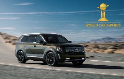 Disponible en Norteamérica y otros mercados globales, el Kia Telluride combina un diseño audaz con una cabina espaciosa, cómoda y de alta calidad.