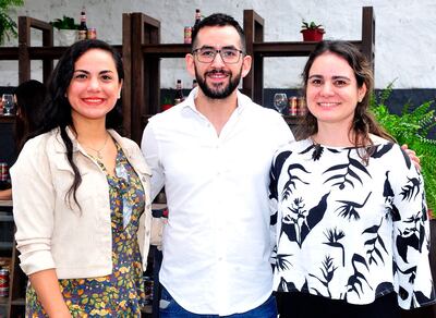 Romina Martínez, José Peña y Sady Sarquis.