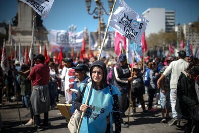 Manifestantes se congregaron este miércoles ante el Congreso de Argentina, en Buenos Aires.