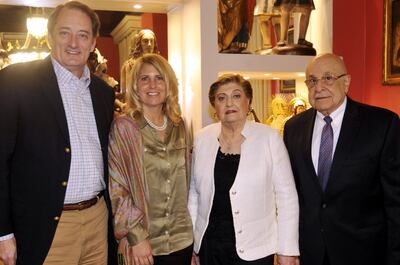 El embajador de EE.UU., Lee Mcclenny; Katherine Latimov, María Estela de Daniel y Juan Daniel.