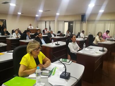 Los concejales durante la sesión ordinaria de la Junta Departamental convocada en la fecha.