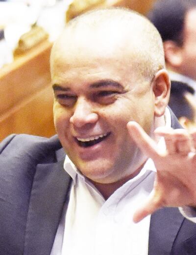 Basilio “Bachi” Núñez, líder de la bancada cartista en la Cámara de Diputados. Pide la salida de los consejeros.