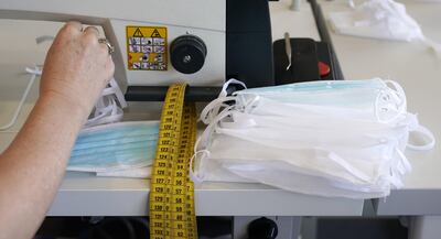 Mascarillas, tapabocas, máscaras, barbijos, forman parte de los productos que las mipymes pueden proveer al Estado.