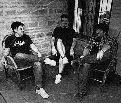 El trío que actuará esta noche en Drácena.