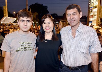 Roger Alcaraz, María Lovera y Rogelio Alcaraz.