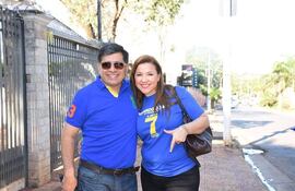 fabiola-bareiro-gibbons-y-su-esposo-armando-gomez--133837000000-1375059.jpg