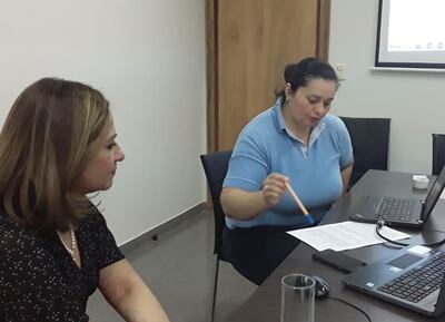 La defensora general Lorena Segovia y la directora de Gestión Misional, Josefina Vázquez.