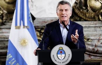 el-presidente-de-argentina-mauricio-macri-anuncio-que-familiares-de-ministros-no-podran-ser-parte-del-gobierno-aunque-no-aclaro-si-los-que-212054000000-1674398.jpg