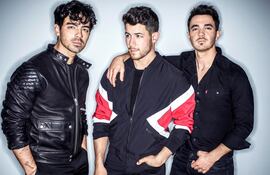 jonas-brothers-154026000000-1836484.JPG