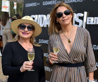 Patricia Giunta y Liza Ávalos.