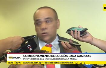 Comisionamiento de policías para guardias