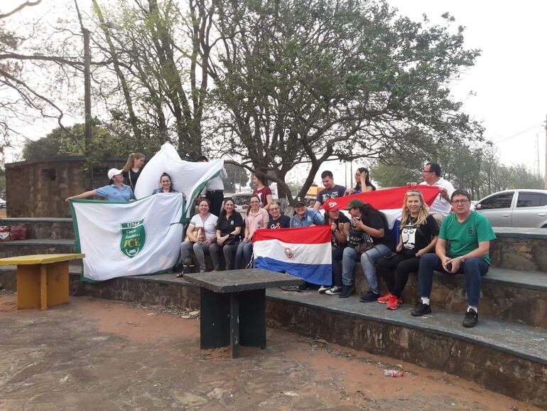 Movilización de docentes universitarios en Caacupé.