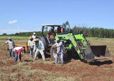 /pf/resources/images/abc-placeholder.png?d=2394