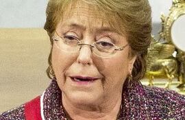 michelle-bachelet-presidenta-de-chile-afp-192700000000-1326123.jpg