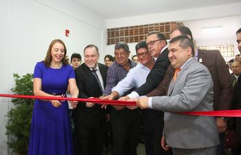 inauguran-nuevo-edifico-en-la-unae-192617000000-1804223.jpeg