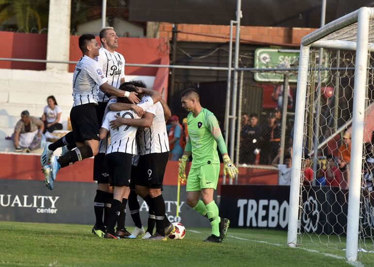 Libertad le ganó a Cerro con un gol de Edgar Benítez.