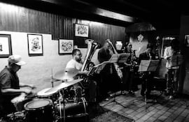 la-agrupacion-los-brasseros-ofrecera-esta-noche-jazz-al-estilo-de-nueva-orleans--202052000000-1811321.jpg