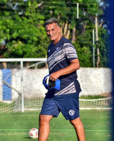 Luis Islas, nuevo técnico de Sol de América.