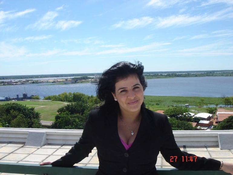 Estela Noemí Ávalo (42)