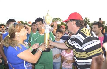 atletico-nanawa-golea-en-la-ultima-fecha-y-consigue-el-bicampeonato-200710000000-1278575.jpg