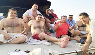 El entonces diputado Hugo Velázquez aparece con Juan Carlos Duarte, Walid Amine Sweid y Hassan Khalil Dia en un bote en Líbano.