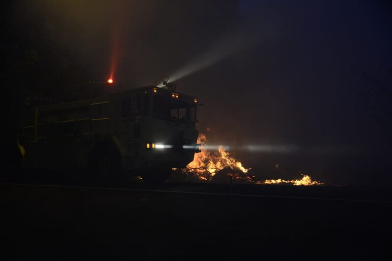 Incendio en Parque Guasu Metropolitano.