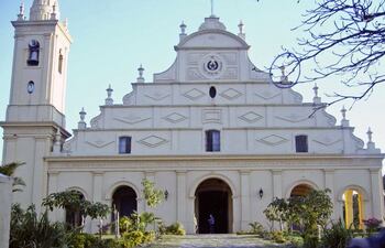 la-iglesia-santisima-trinidad-fue-construida-por-el-arquitecto-italiano-alessandro-ravizza-e-inaugurada-el-13-de-abril-de-1856--193734000000-1124957.jpg