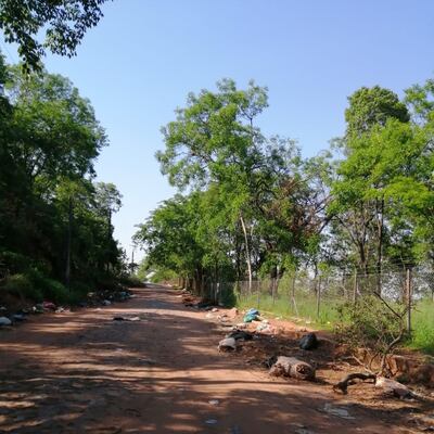 Basuras en Río Salado.