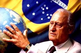 joao-havelange-174453000000-394579.jpg