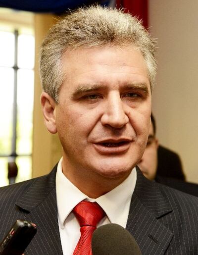 /pf/resources/images/abc-placeholder.png?d=2420