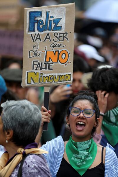 No más asesinatos de mujeres, el clamor de la revolución feminista en América.
