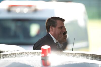 Bolsonaro abandonó el Palacio de la Alvorada, su residencia oficial en Brasilia, y visitó por sorpresa las localidades de Ceilandia, Taguatinga y Sobradinho.