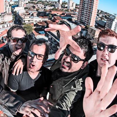 Mauricio y las Cigarras