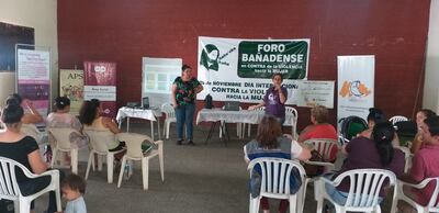 En foro bañadense se debatió sobre la violencia hacia la mujer