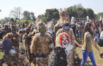 concurrido-y-alegre-guaicuru-nemonde-224532000000-1609937.jpg