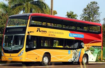 la-itaipu-binacional-adquirio-dos-buses-hibridos-que-seran-utilizados-en-el-recorrido-turistico-de-la-hidroelectrica--214610000000-1504233.jpg