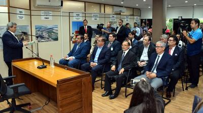 El director de la EBY, Nicanor Duarte Frutos, también presentó ayer el Anuario 2019 de la entidad.