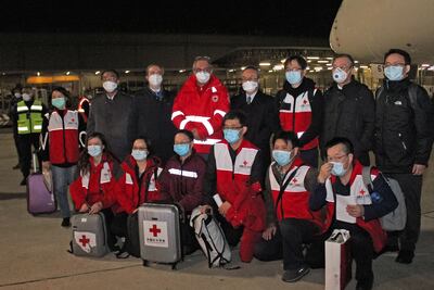 El equipo médico y científico de China Continental que llegó a Italia a asistir a los enfermos de coronavirus.