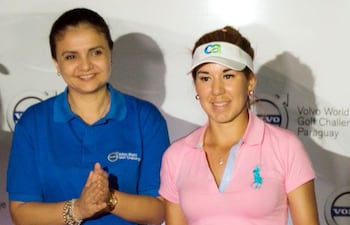 blanca-galeano-de-la-firma-rieder-y-cia-y-la-golfista-aficionada-andrea-franco-antes-del-viaje-a-shanghai--210417000000-1322606.jpg