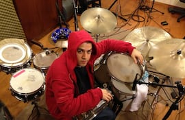 el-baterista-victor-morel-170633000000-1757759.jpg