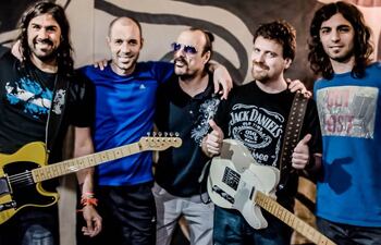 la-banda-argentina-de-rock-la-mancha-de-rolando-foto-regresa-a-nuestro-pais-para-presentarse-manana-en-el-primer-aniversario-de-saint-patricks-iris-222400000000-1378097.jpg